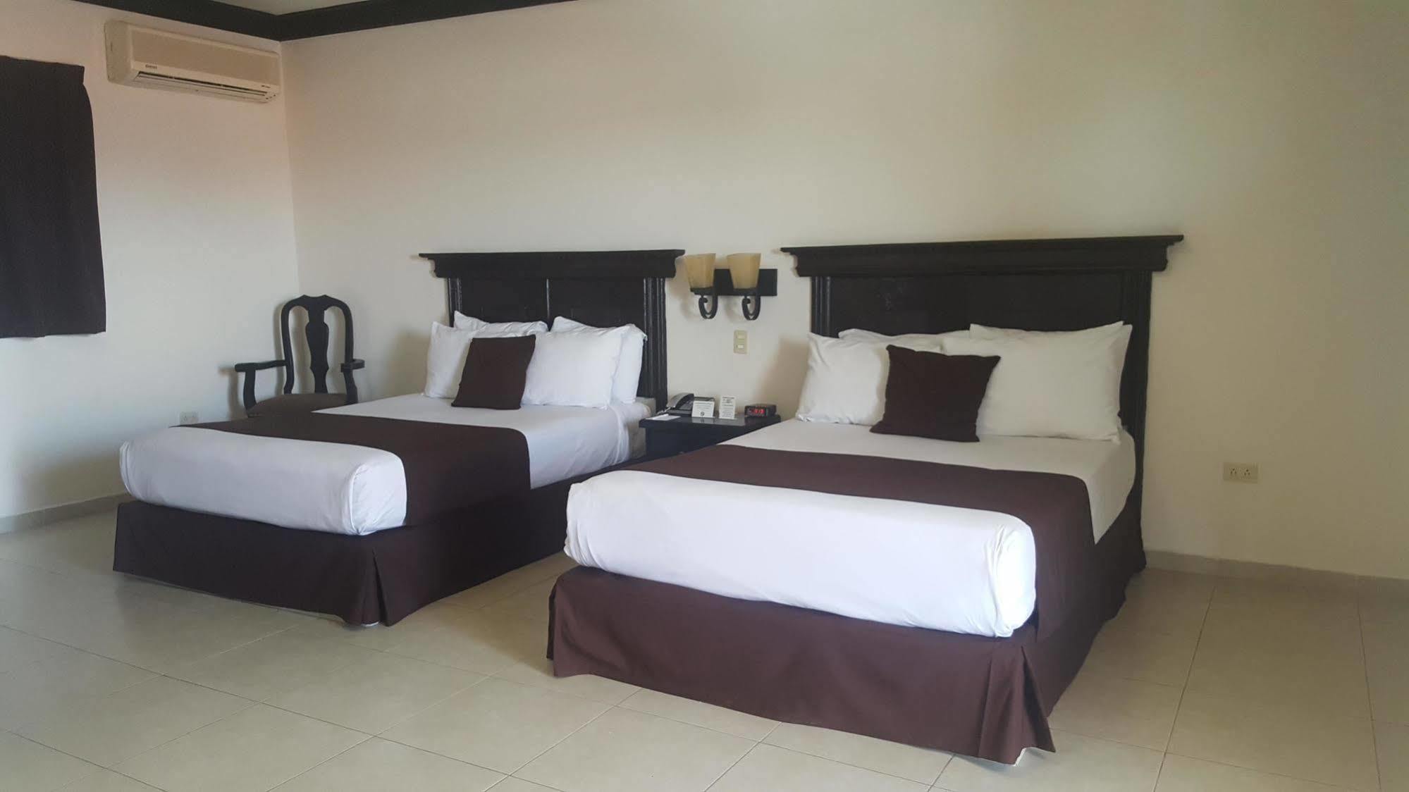 Hotel Go Inn Monclova Kültér fotó