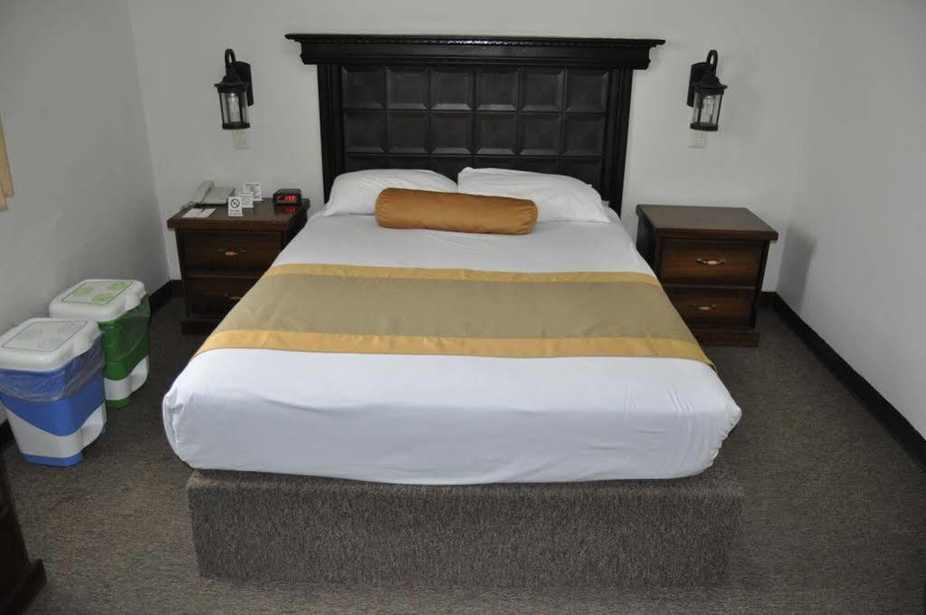 Hotel Go Inn Monclova Kültér fotó